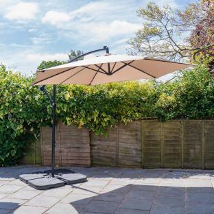 Bargain retailer slashes price of massive light-up parasol that covers your whole garden – and it’s £249 less than B&Q