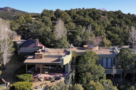 Twist in Gene Hackman tragedy as cops make major discovery at remote mansion where star & wife were found dead