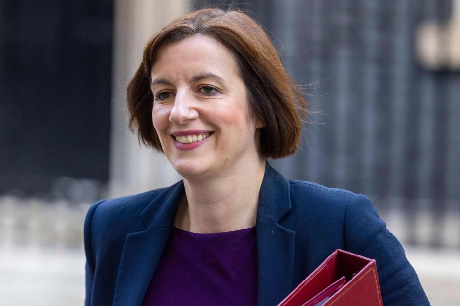 Labour’s internal battles intensify as Bridget Phillipson says scrapping two-child benefit cap is ‘on table’