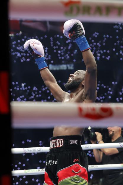 Terence Crawford puts on a masterclass to snatch undisputed super-middle legacy off Canelo Alvarez