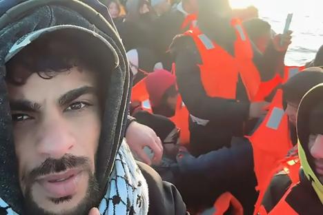 Hamas supporter who chanted about killing Jews and posed with AK-47s pleads guilty to trying to enter Britain illegally