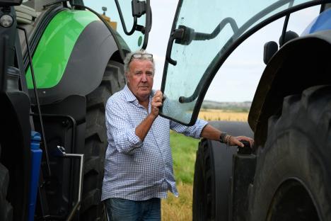 Jeremy Clarkson reveals new health concern after recent heart op following stressful ‘disasters’