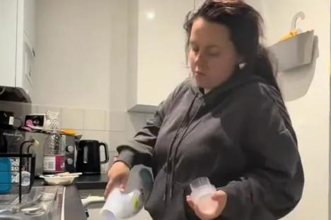 I’m a pregnant mum of 4 struggling on UC – we’re in a 2-bed but have a new addition… trolls call me ‘neglectful & cruel’