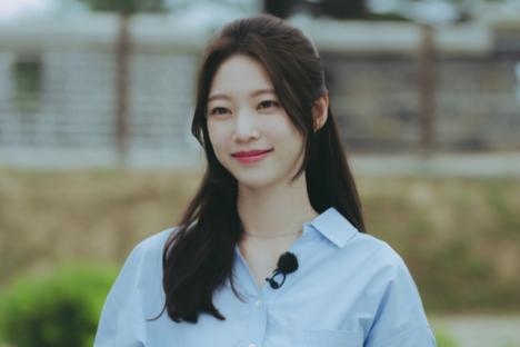 Gong Seung Yeon Is A Former Idol Turned Travel Reporter On A Journey For Others In “My Lovely Journey”