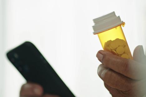 Warning over buying medicines online after man, 45, dies due to website prescribing him too many pills