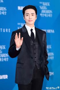 Stars Grace The Red Carpet At 61st Baeksang Arts Awards 19