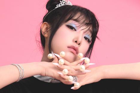 Watch: Choi Ye Na Announces July Comeback Date With Magical 1st Teaser For “Blooming Wings”
