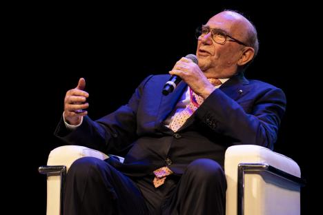 Ernesto Pellegrini speaking at an event.