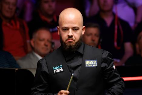 SHEFFIELD, ENGLAND - APRIL 30: Luca Brecel of Belgium reacts in the Quarterfinal match against Judd Trump of England on day 12 of Halo World Championship 2025 at Crucible Theatre on April 30, 2025 in Sheffield, England. (Photo by Tai Chengzhe/VCG via Getty Images)