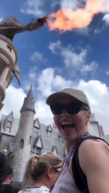 Holly Willoughby's Joyful Family Getaway in Florida Amid Plans for a Major TV Comeback!