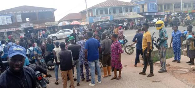 Protesters slam Aiyedatiwa over fresh killing of farmers by suspected herdsmen in Ondo 3