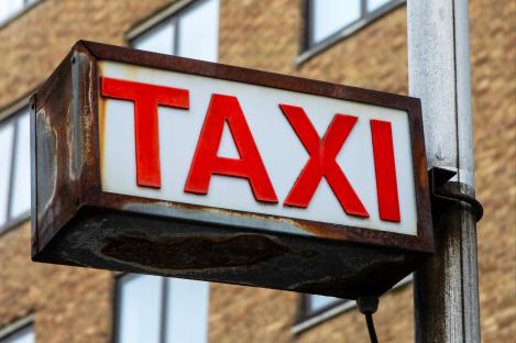Brits could be slapped with higher fares just to get to hospital under new ‘Taxi Tax’