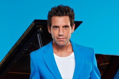 Noughties pop icon reveals he’s releasing secret new album as he co-hosts C4 show with Claudia Winkleman