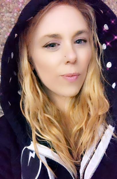 Photo of Aimee Betro, alleged hitwoman.