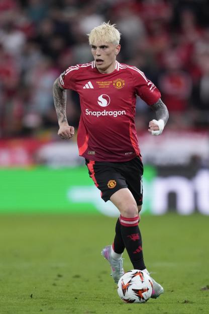 Alejandro Garnacho of Manchester United playing soccer.