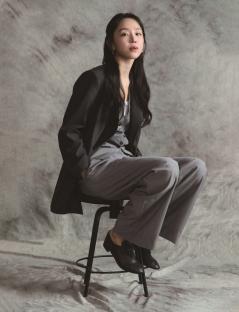 Shin Hae Sun Signs With New Agency 3