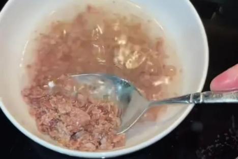 Mum leaves people ‘traumatised & disgusted’ by breakfast she feeds her brood as viewers cry they’ve lost their appetites