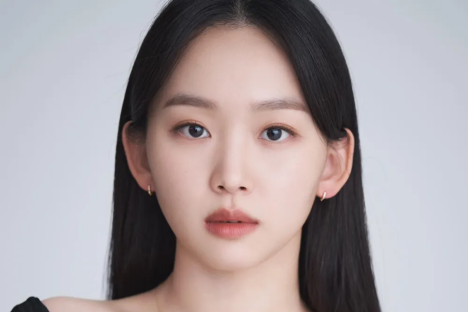 Jin Ki Joo Signs As First Actor Under Cha Tae Hyun And Zo In Sung’s Agency Basecamp Company