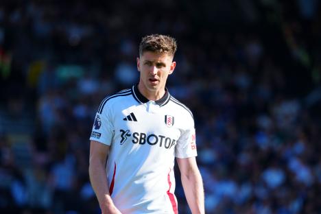 Tom Cairney of Fulham during a Premier League match.