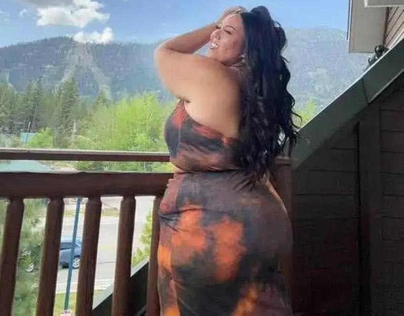VIDEO: ¿I am fat and fine at 320lbs ¿ being big won¿t stop me from wearing mini skirts and tight dresses¿