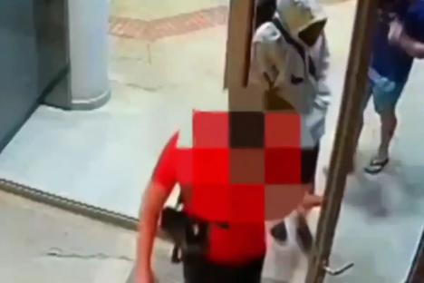 Watch ‘movie-style’ masked gang raid to spring Brit drugs boss from custody in Spain while he was being taken to dentist