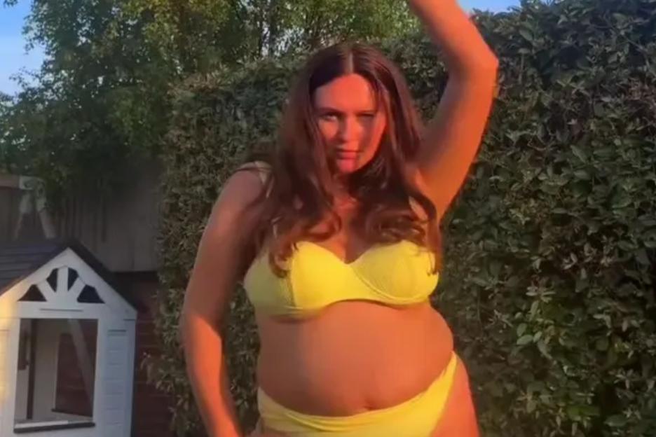 Charlotte Dawson strips off to a bikini as she tells fans ‘I’m chunky but I’m happy’