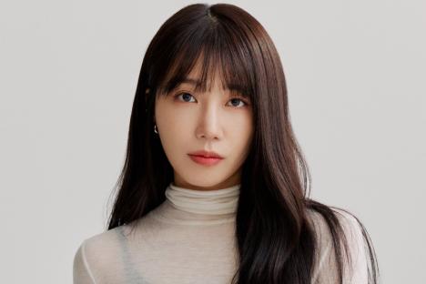 Apink’s Jeong Eun Ji Parts Ways With IST Entertainment After 14 Years