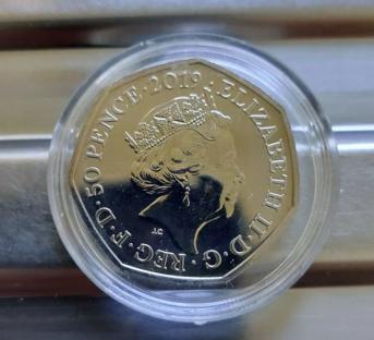 2019 50 pence coin featuring Queen Elizabeth II.