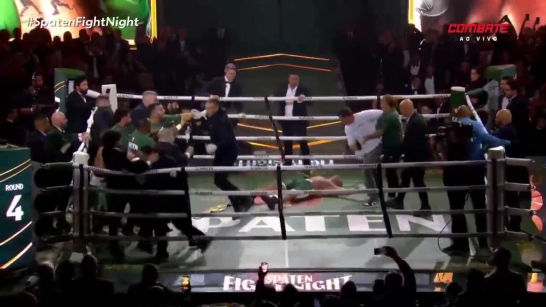 Wanderlei Silva just got knocked out COLD in a brawl after his boxing match., https://x.com/ChampRDS/status/1972141562801832149