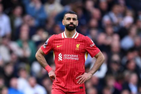 Mohamed Salah of Liverpool looking dejected.