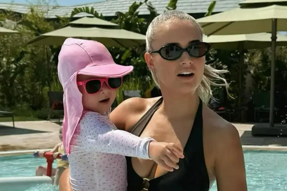 Molly-Mae Hague looks incredible as she strips to black bikini on family holiday in Turkey