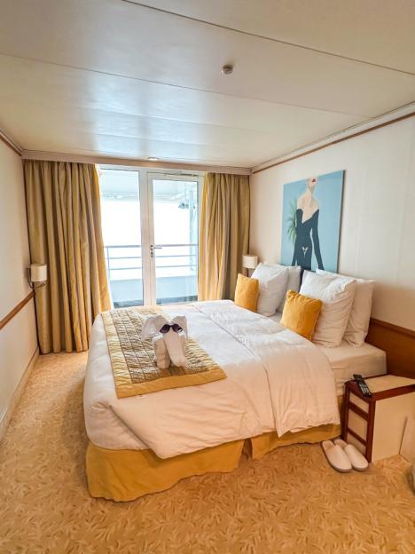 Story from Jam Press (Lifetime Cruise Living) Pictured: Inside the Ville Vie Odyssey cruise ship. Luxury cruise offers ¿unlimited stay¿ so guests can LIVE at sea for ¿260,000 A luxury cruise company is offering an ¿unlimited stay¿ so guests can live at sea for as little as ¿263,536 (49,999). Ville Vie Residences lets people retire into a life of luxury - and gives them the opportunity to travel to over 400 destinations in 147 countries. Buyers of the Endless Horizons package can enjoy an all-inclusive experience, with food, drink and internet included. And the lifetime guarantee offers unlimited use, meaning guests are able to stay on board as frequently as they like, as reported by Luxury Travel Daily. The ship docks at different ports for more than five days at a time, allowing residents to explore exotic locations instead of travelling just from port to port. There are various different tiers of packages for life aboard the Ville Vie Odyssey. The Ocean View Villa package starts at ¿263,536 (49,999) for a solo occupant, and ¿451,588 (99,999) if you want to travel as a couple. The premium package, called Our Suites, starts at ¿940,828 (.24m) for someone travelling by themselves, and ¿1.3m (.74m) for a double. Included in that cost is ¿a luxurious queen-size bed, a large en-suite bathroom, and premium toiletries¿. The suite package serves as a home on the ocean, providing a dedicated workspace and 24/7 cabin service. For another ¿37,632 (0,000), residents can buy Ville Vie¿s Endless Horizons Unleashed package, which includes medical care, access to the ship's spa treatments, and nail and hair appointments. ENDS