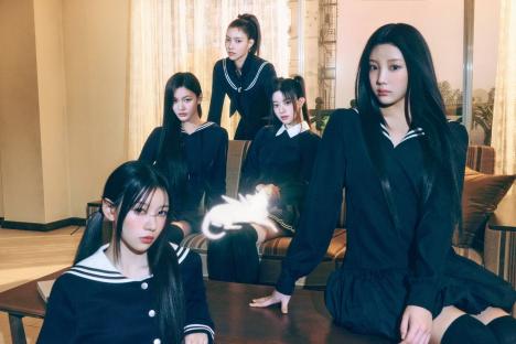 ILLIT Breaks Their 1st-Week Sales Record With “bomb”
