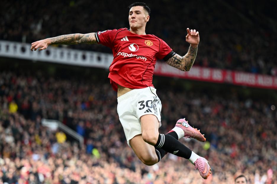 Benjamin Sesko of Manchester United celebrating a goal.