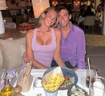 James Argent and his girlfriend at a restaurant.