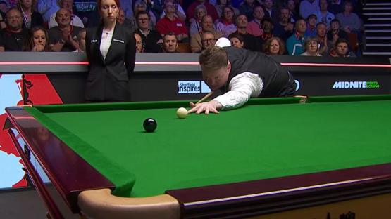 Shaun Murphy congratulated on ‘winning 2025 World Snooker Championship’ after ‘magnificent’ trick shot to win frame