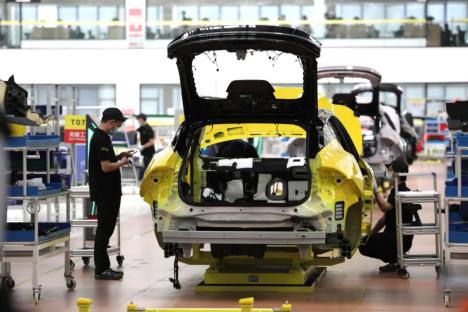 Huge British car firm warns of ‘more cost cuts’ days after axing hundreds of jobs over ‘volatile market’