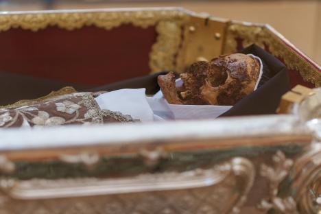 Remains of Saint Teresa of Jesus in a reliquary.