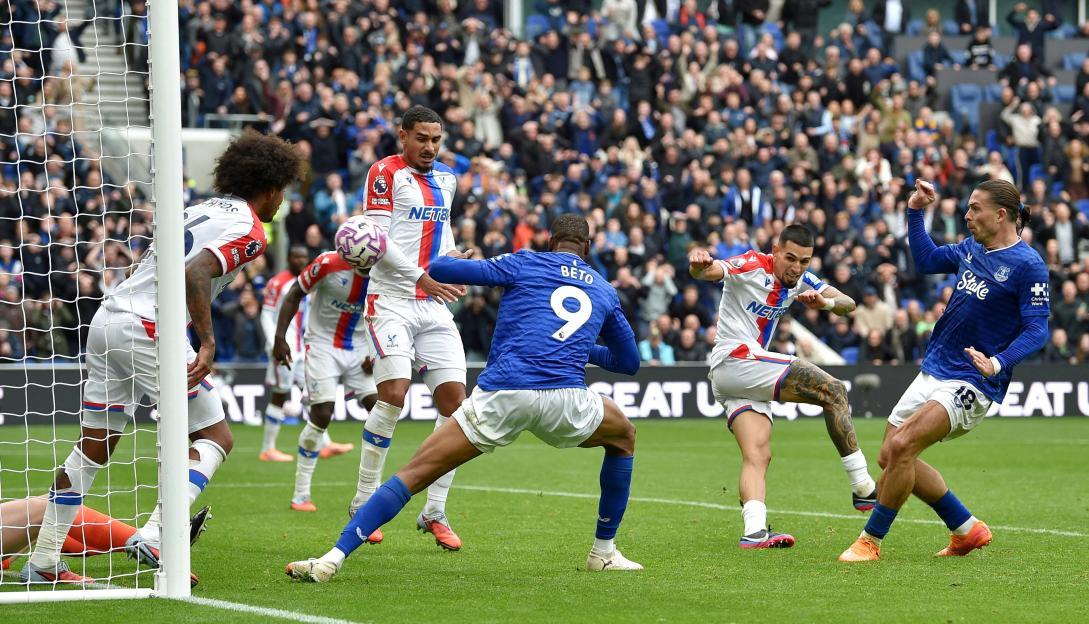 Jack Grealish Shares Inspirational Message That Led to His Unexpected Everton Winner and Heartfelt Celebration