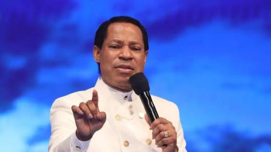 Coronavirus vaccine killed Pope Francis – Chris Oyakhilome alleges