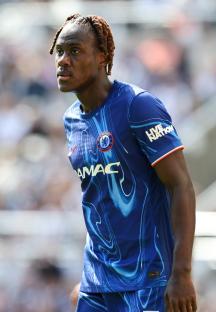 Trevoh Chalobah in Chelsea uniform during a Premier League match.