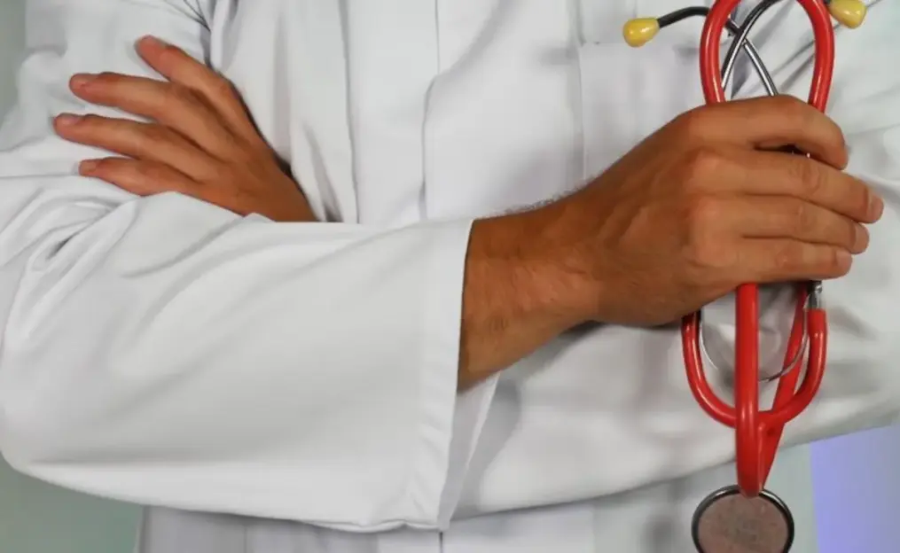 BREAKING: FCT Resident Doctors begin warning strike