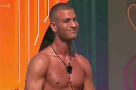 Love Island fans horrified as hunk makes explicit confession after revealing his mum owns a sex shop