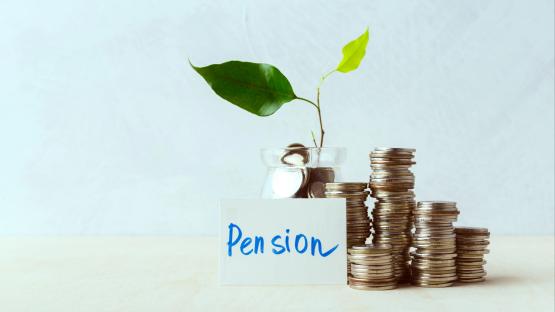 Five easy things to do now to retire eleven years early – including free cash from employers