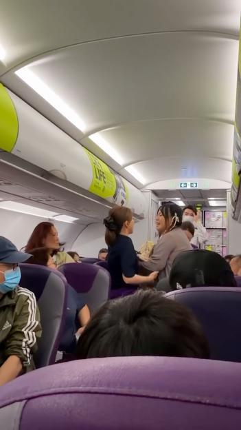 Emotional girlfriend kicked off plane for 'demanding to be seated next to partner'