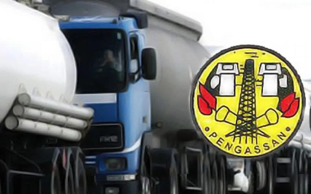 BREAKING: PENGASSAN summons emergency meeting over mass sacking of workers by Dangote Refinery