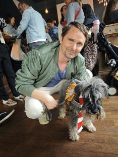 Matt Bellamy with his dog at a dog show.