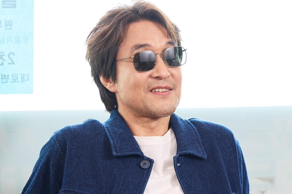 Han Suk Kyu Talks About His Character In Upcoming Drama “Shin’s Project”
