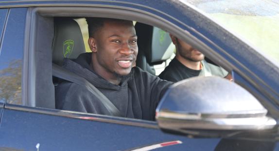 Andre Onana arrives to Man Utd training with his AGENT hours after being brutally dropped for Newcastle clash