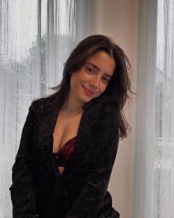 Madalena AragÃ£o, https://www.instagram.com/madalena_aragao_/?hl=en)